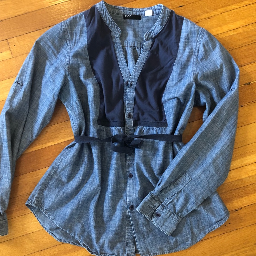 Vintage chambray shirt size small.